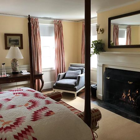 Bridgehampton Inn Bagian luar foto