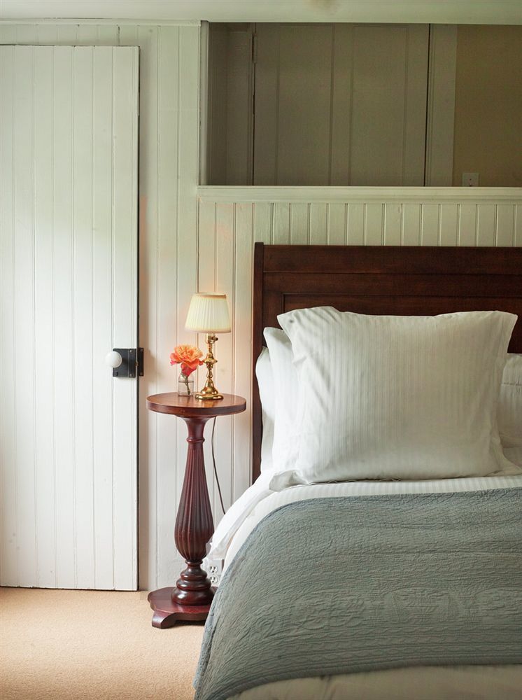 Bridgehampton Inn Bagian luar foto