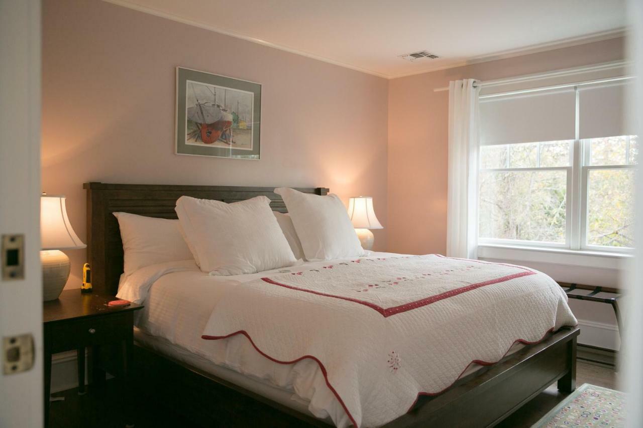 Bridgehampton Inn Bagian luar foto
