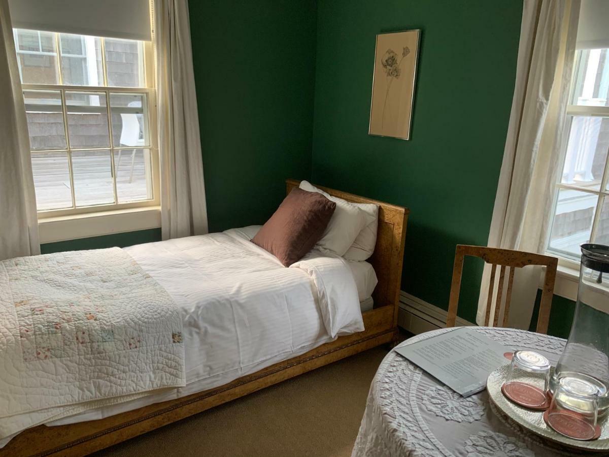 Bridgehampton Inn Bagian luar foto